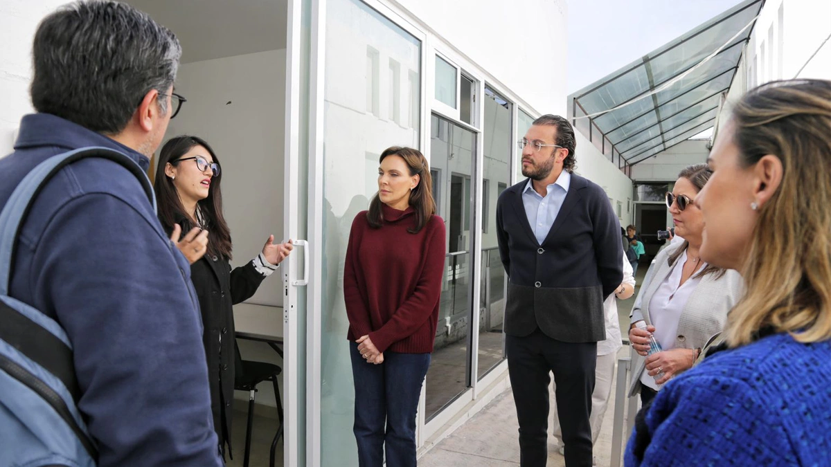 Boletín de prensa 015. RECORREN PRESIDENTA MARIELISE BUDIB Y PATRONATO INSTALACIONES DEL SMDIF