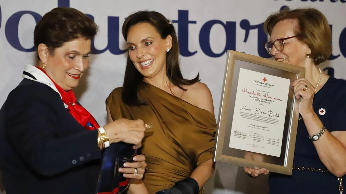 Boletín de prensa 151. RECIBE MARIELISE BUDIB EL NOMBRAMIENTO COMO PRESIDENTA HONORARIA DEL VOLUNTARIADO DE DAMAS DE LA CRUZ ROJA MEXICANA