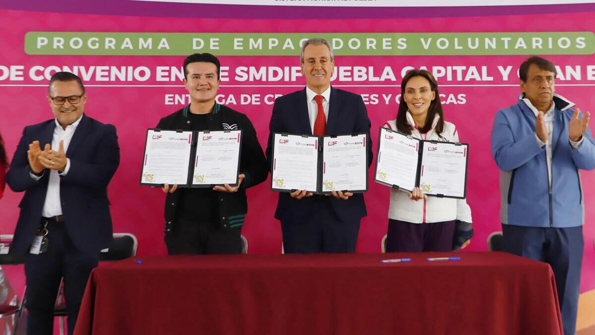 Boletín de prensa 156. FIRMAN CONVENIO DE COLABORACIÓN SMDIF Y LA GRAN BODEGA PARA REFORZAR EL PROGRAMA DE “EMPACADORES VOLUNTARIOS”