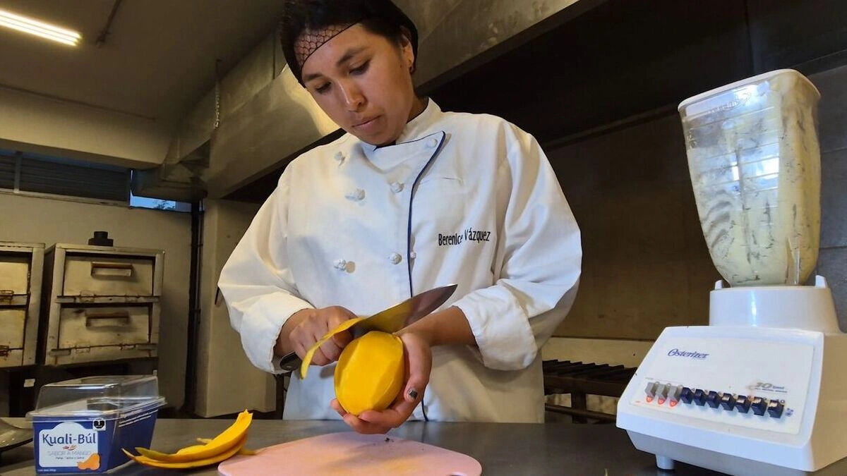 Boletín de prensa 169. ELABORA ESCUELA DE GASTRONOMÍA DEL SMDIF PROYECTOS PARA PERSONAS CON DIABETES Y PROBLEMAS DIGESTIVOS