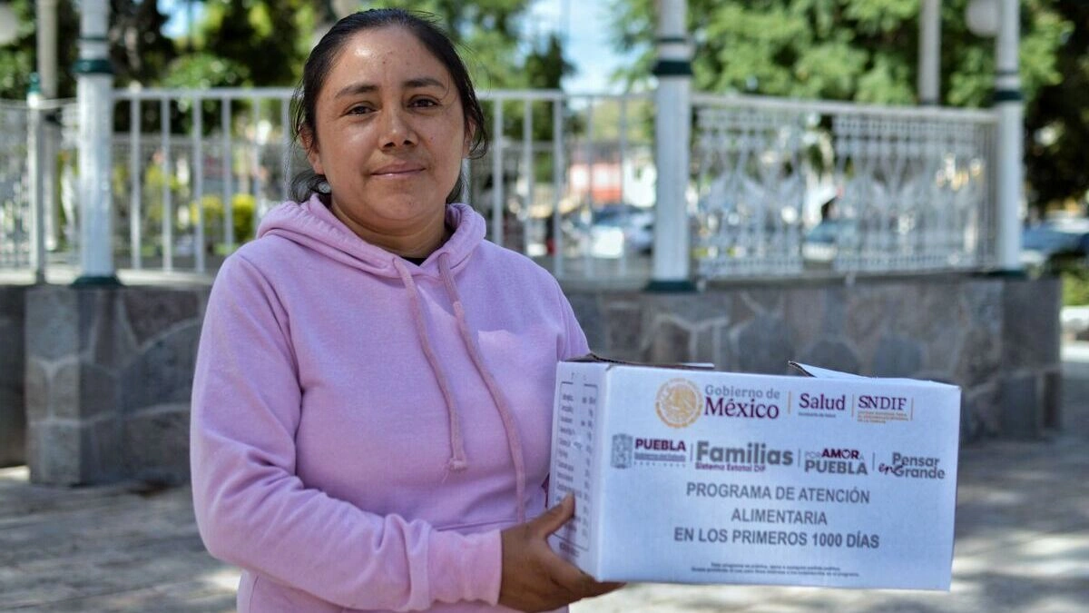 Boletín de prensa 191. ENTREGA SMDIF APOYOS ALIMENTARIOS EN AZUMIATLA Y TOTIMEHUACAN