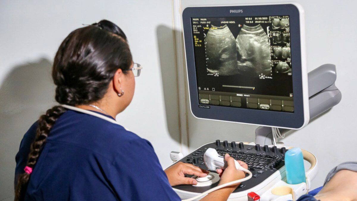 Boletín de prensa 205. DIF PUEBLA CAPITAL INICIA EL MES ROSA CON JORNADA DE SALUD EN LA UNIDAD MÉDICA INTEGRAL