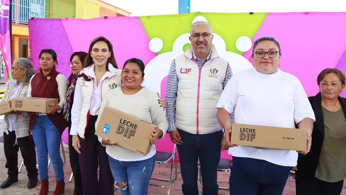 Boletín de prensa 213. DIF PUEBLA CAPITAL ENTREGÓ MÁS DE 5 MIL PAQUETES DE DESAYUNOS ESCOLARES FRÍOS EN EL JARDÍN DE NIÑOS 5 DE MAYO