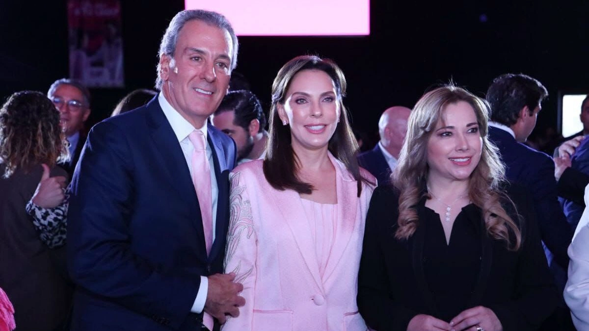 Pie de foto 042. MÁS DE 70 MIL POBLANOS RECIBIERON APOYOS DEL DIF PUEBLA CAPITAL: MARIELISE BUDIB