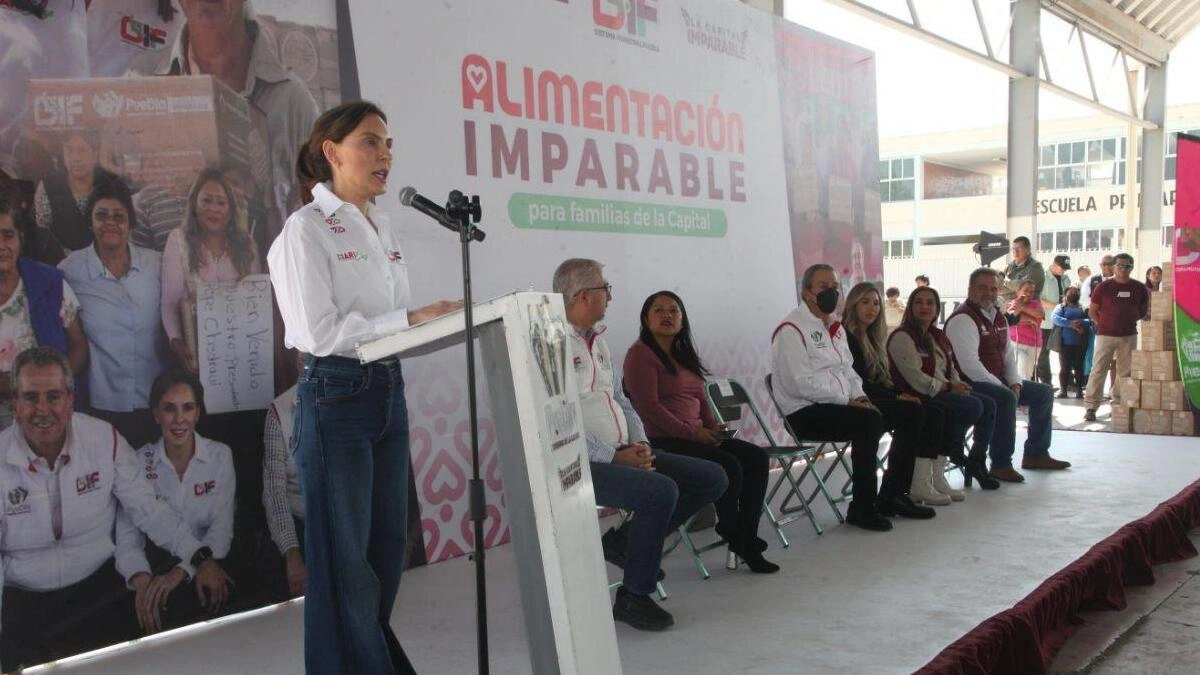 Boletín de prensa 275. PEPE CHEDRAUI Y MARIELISE BUDIB ENTREGAN MÁS DE 7 MIL DESPENSAS EN AGUA SANTA