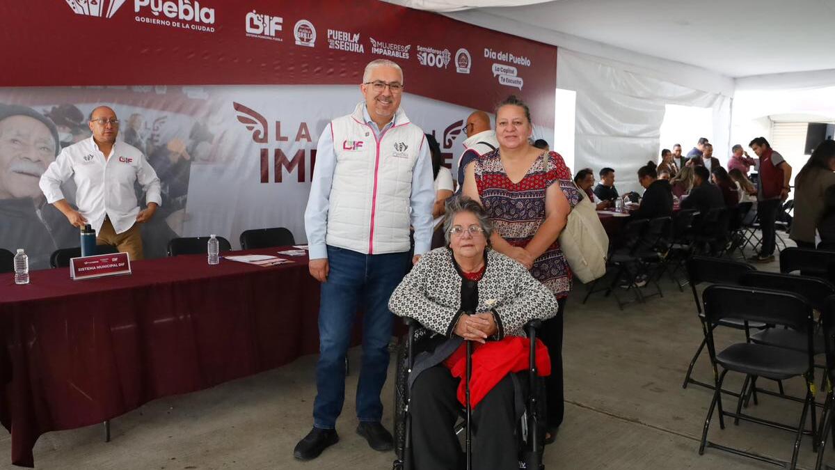 Boletín de prensa 314. TRANSFORMA DIF PUEBLA CAPITAL LA VIDA DE LAS PERSONAS CON DISCAPACIDAD A TRAVÉS DE JORNADA "DÍA DEL PUEBLO"