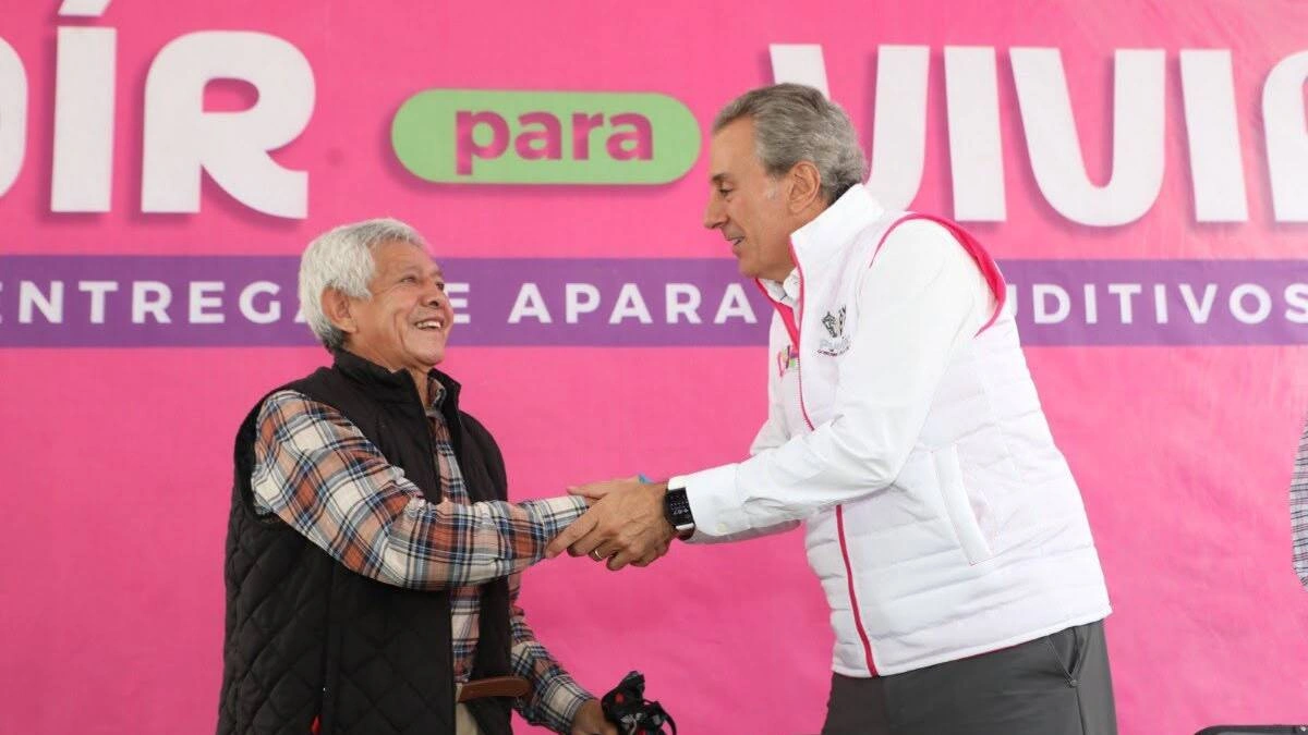 Boletín de prensa 352. PEPE CHEDRAUI ENTREGA 50 APARATOS AUDITIVOS PARA MEJORAR LA CALIDAD DE VIDA DE PERSONAS CON DISCAPACIDAD AUDITIVA