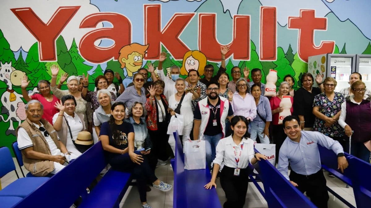 Pie de foto 076. DIF PUEBLA CAPITAL IMPULSA VISITAS A EMPRESAS PARA FORTALECER EL APRENDIZAJE Y BIENESTAR DE LAS PERSONAS ADULTAS MAYORES